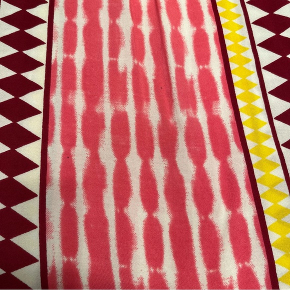 THML Boho Geometric Flutter Sleeve Top Size S - Picture 11 of 11